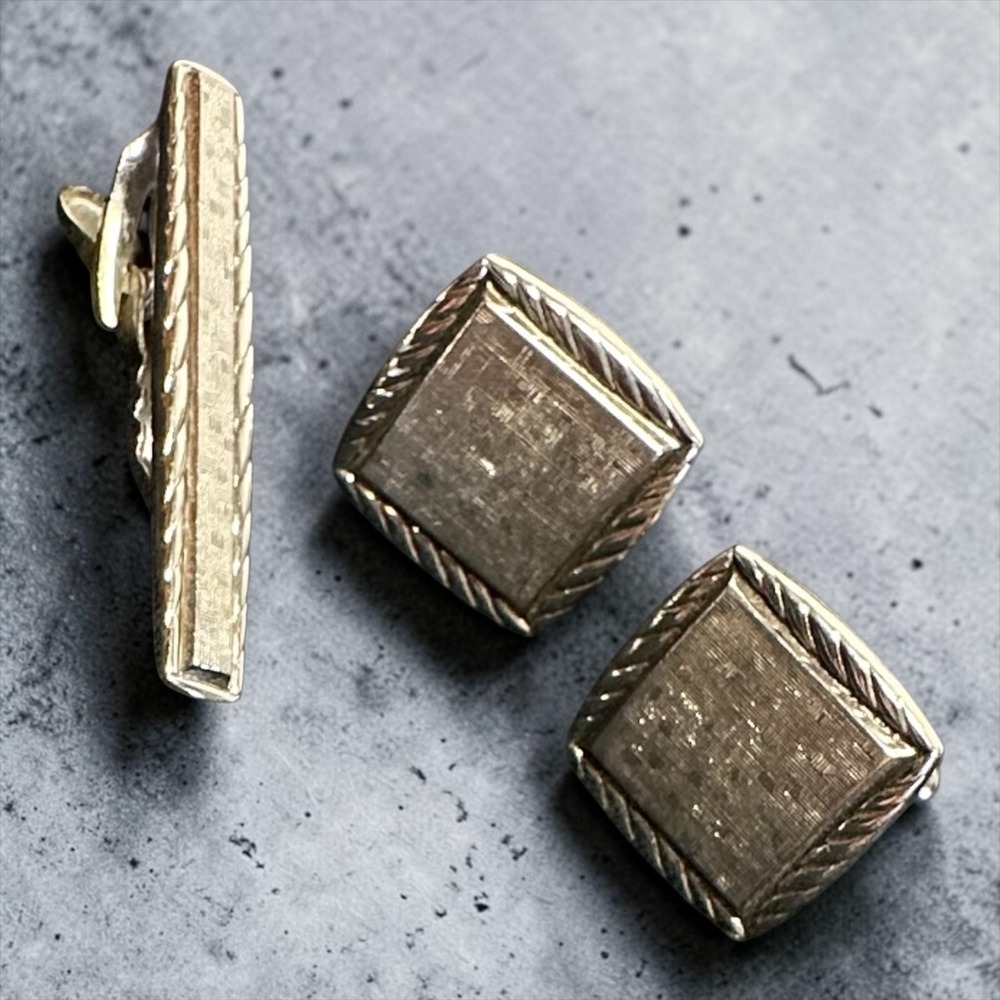 Vintage Hickok USA Tie Bar Cufflinks Set Silver Tone Textured Mid Century